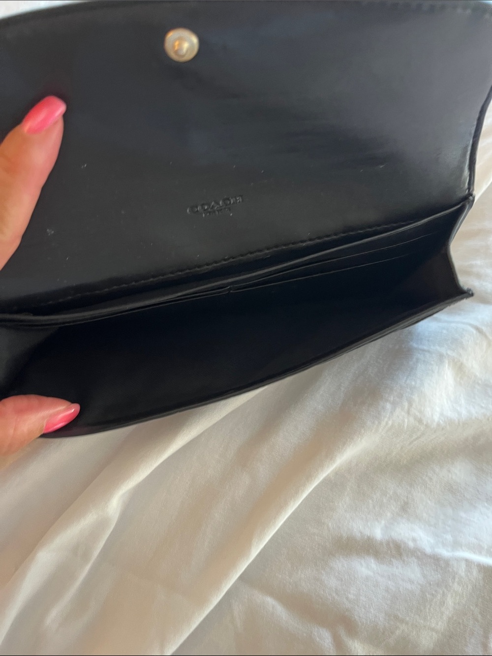 Coach Black Patent Signature Continental Wallet with Gold Logo - Picture 3 of 3